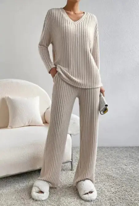 The Cozy Cloud Knit Set