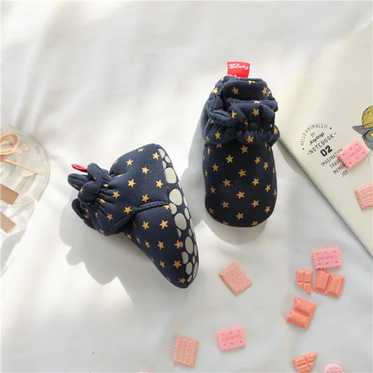 The Little Steps Baby Shoes & Socks Set